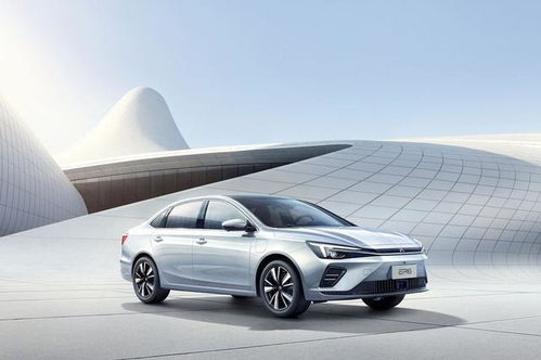 榮威R ER6上市 全新Logo加持，16.28萬(wàn)起售是否值得入手？